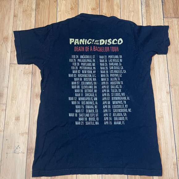Panic At The Disco 2017 Death of a Bachelor Tour T-Shirt Crew Neck Woman Sz M - Picture 10 of 10